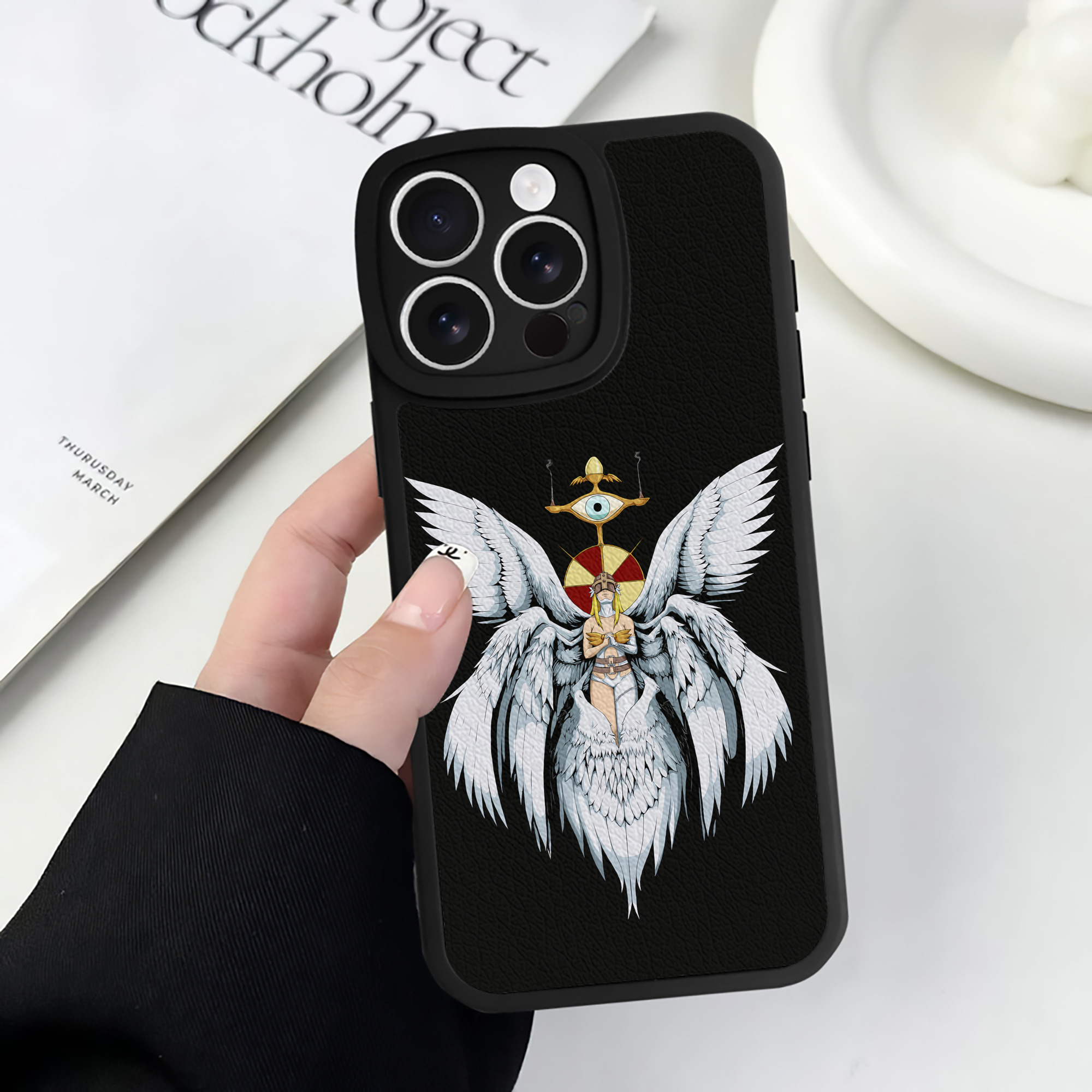 （画像用） Digimon デジタルモンスター/デジモン 【iPhone 16シリーズ対応】シリコンスマホケース（レザー調） 材質：シリコン